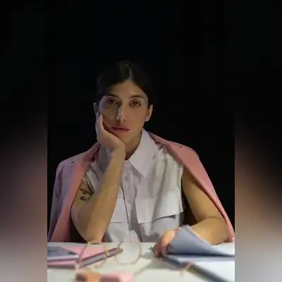 杜芳文
